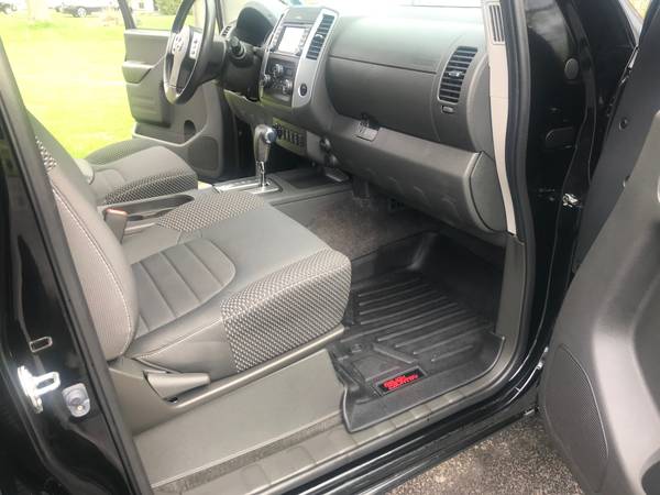 2018 Nissan Frontier Crew Cab Pro-4X for sale in PENFIELD, NY – photo 6