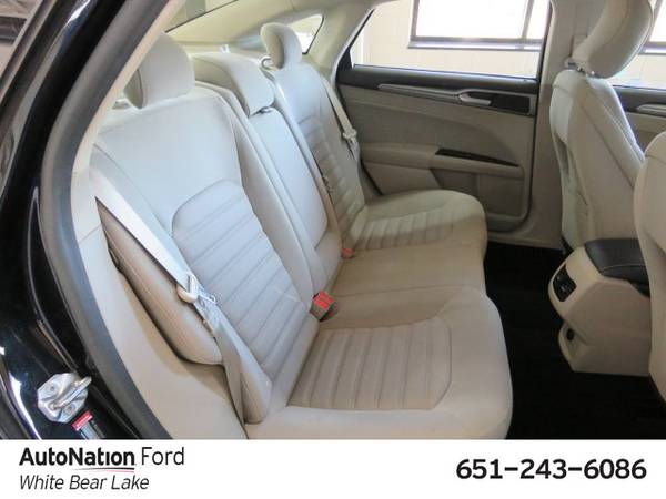 2017 Ford Fusion SE SKU:HR208488 Sedan for sale in White Bear Lake, MN – photo 16