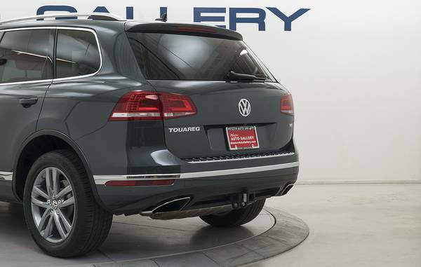 2016 Volkswagen Touareg Lux AWD SUV ~ Warranty ~ Immaculate! for sale in Fort Collins, CO – photo 11