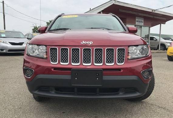 2016 Jeep Compass 4WD Latitude-37k Miles-1Owner-LIke New-Warranty... for sale in Lebanon, IN – photo 2