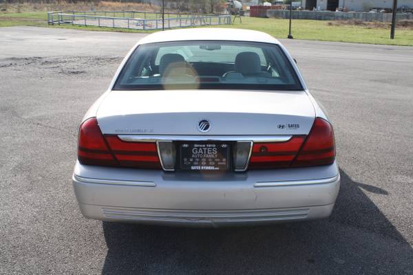 2003 Mercury Grand Marquis - - by dealer - vehicle for sale in Richmond, KY – photo 4