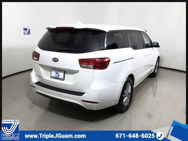2016 Kia Sedona - - cars & trucks - by dealer for sale in Other, Other – photo 10