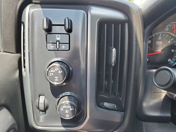 2016 Chevrolet Silverado 1500 Crew Cab 4WD LT Pickup 4D 6 1/2 ft Trade for sale in Harrisonville, MO – photo 19