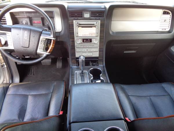 2007 LINCOLN NAVIGATOR - cars & trucks - by owner - vehicle... for sale in New Brunswick, NJ – photo 18