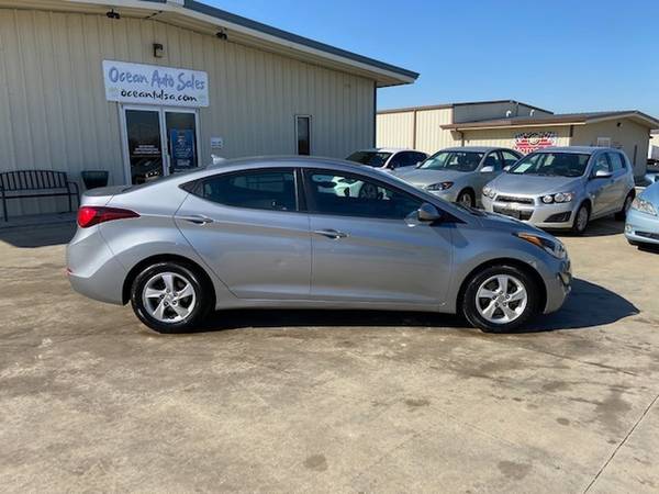 2015 Hyundai Elantra *ONLY 57k Miles* 30+ MPG - cars & trucks - by... for sale in Catoosa, OK – photo 3