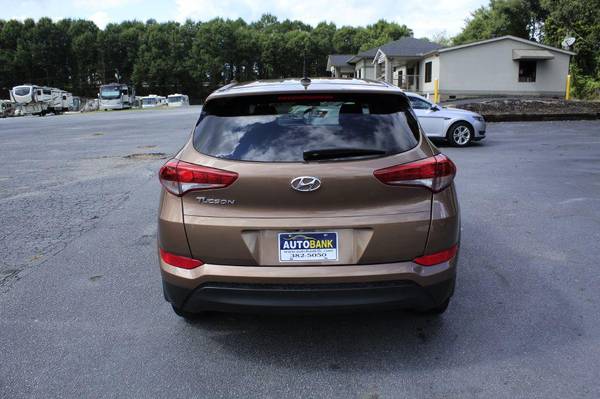 2016 HYUNDAI TUCSON SE SUV FWD - EZ FINANCING! FAST APPROVALS! -... for sale in Greenville, GA – photo 4
