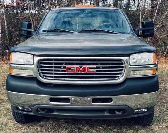 2001 GMC K3500 Crew Cab DRW - cars & trucks - by dealer - vehicle... for sale in Westport, CT – photo 8