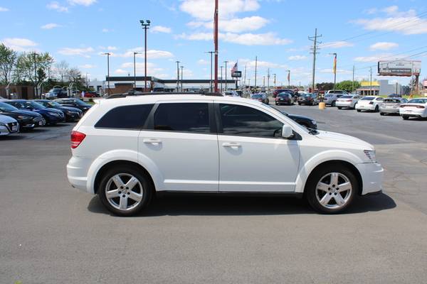 2009 Dodge Journey SXT - - by dealer - vehicle for sale in Inidanapolis, IN – photo 16