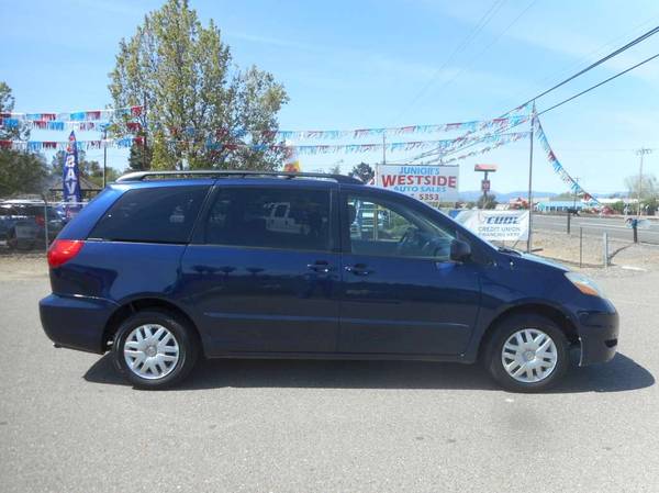 2006 TOYOTA SIENNA CE 7-Passenger 4dr Mini-Van for sale in Anderson, CA
