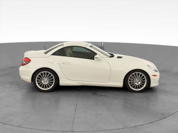 2011 Mercedes-Benz SLK-Class SLK 300 Roadster 2D Convertible White -... for sale in Cleveland, OH – photo 13