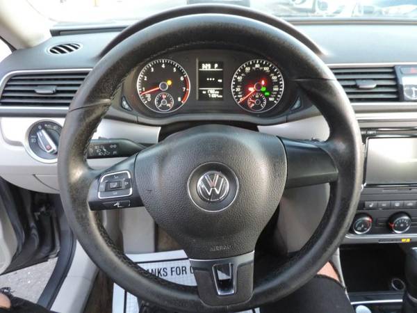 2015 Volkswagen Passat 4dr Sdn 1.8T Auto Wolfsburg Ed PZEV *Ltd... for sale in Lodi, NJ – photo 11