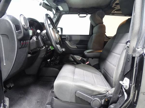 2012 Jeep Wrangler Sport !!Bad Credit, No Credit? NO PROBLEM!! -... for sale in WAUKEGAN, WI – photo 6