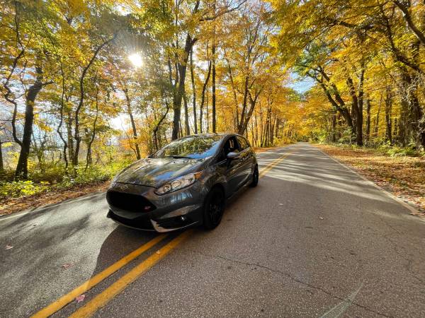 2019 Ford Fiesta ST with LOW 7k miles and extra snow tires - cars & for sale in Erie, PA – photo 5