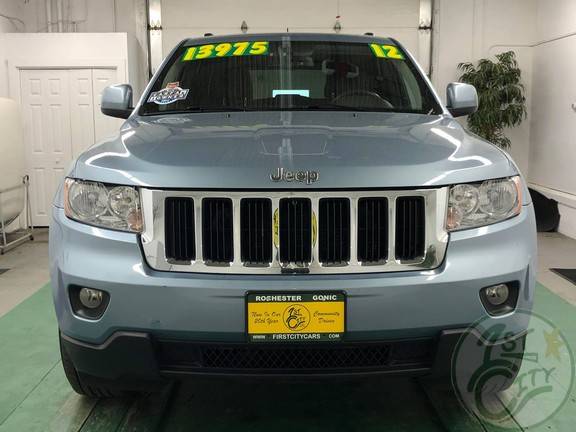 2012 Jeep Grand Cherokee Laredo 1 OWNER! NO PAYMENTS FOR 90 DAYS! for sale in Gonic, NH – photo 2
