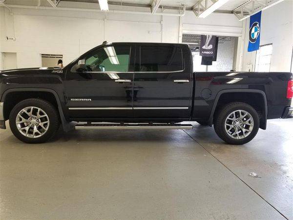 2014 GMC Sierra 1500 4WD Crew Cab 143.5 Z71 -EASY FINANCING AVAILABLE for sale in Bridgeport, CT – photo 7
