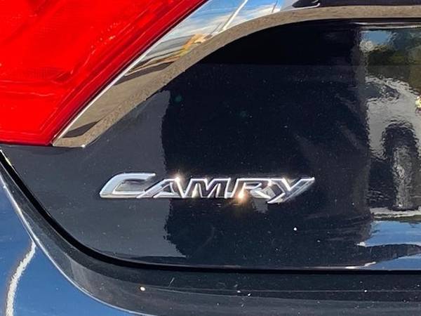 2017 Toyota Camry SE Auto Sedan - cars & trucks - by dealer -... for sale in Klamath Falls, OR – photo 13
