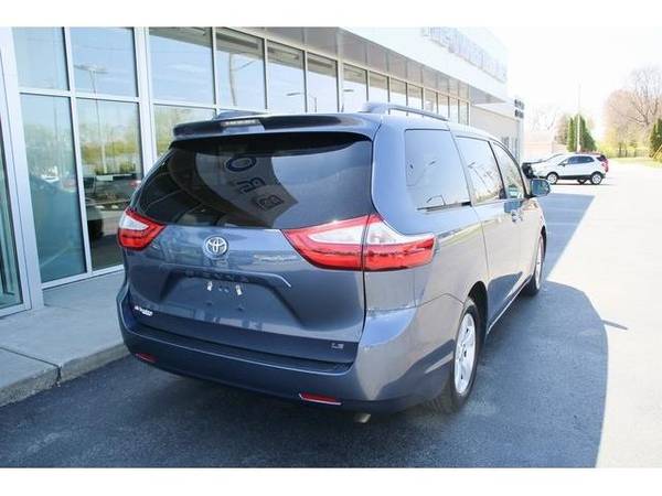 2016 Toyota Sienna mini-van L - Toyota Blue - - by for sale in Green Bay, WI – photo 4