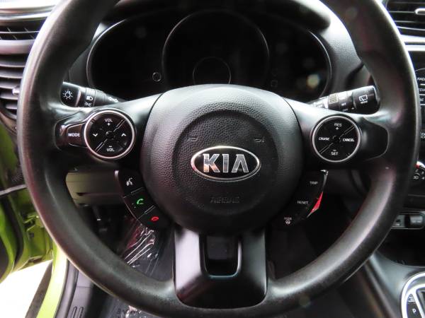 2014 Kia Soul - - by dealer - vehicle automotive sale for sale in Forest Grove, OR – photo 11