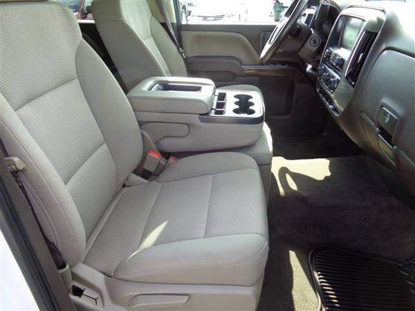 2017 Chevy Silverado Crew Cab LT 4x4 - Standard box for sale in Wautoma, WI – photo 12