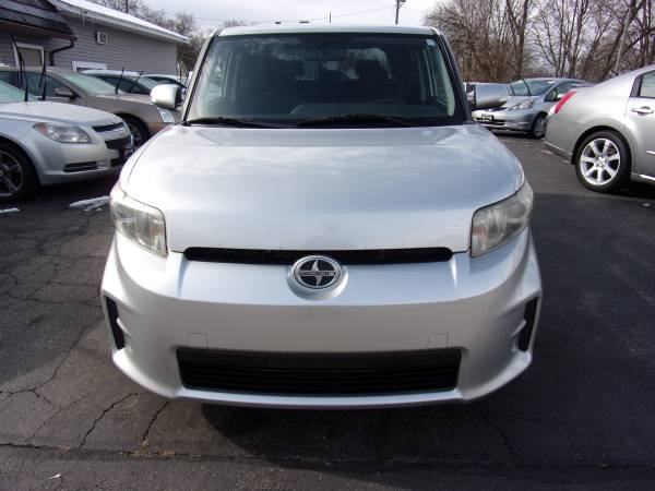 2011 Scion XB CLEAN!!! - cars & trucks - by dealer - vehicle... for sale in Newark, OH – photo 2