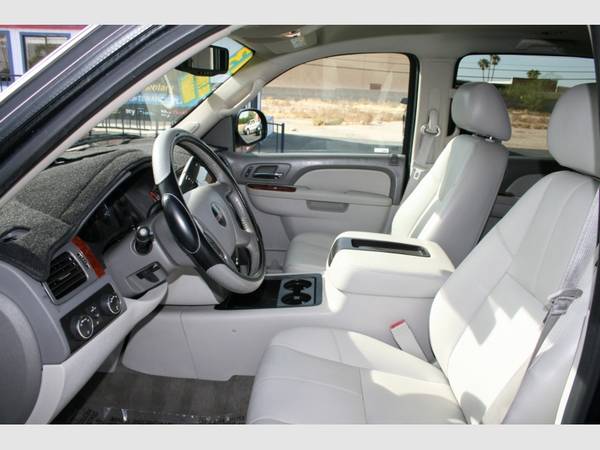 2013 GMC Yukon XL 4WD 4dr 1500 SLT EXTRA CLEAN ****We Finance**** -... for sale in Tucson, AZ – photo 16