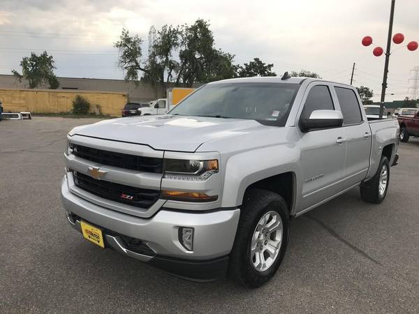 2018 Chevrolet Chevy 1500 LT crew cab short box power seat 4x4 *Call... for sale in Wheat Ridge, CO – photo 3