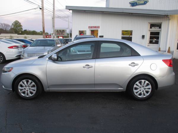 2011 Kia Forte Reliable car, low priced - - by for sale in Roanoke, VA – photo 8