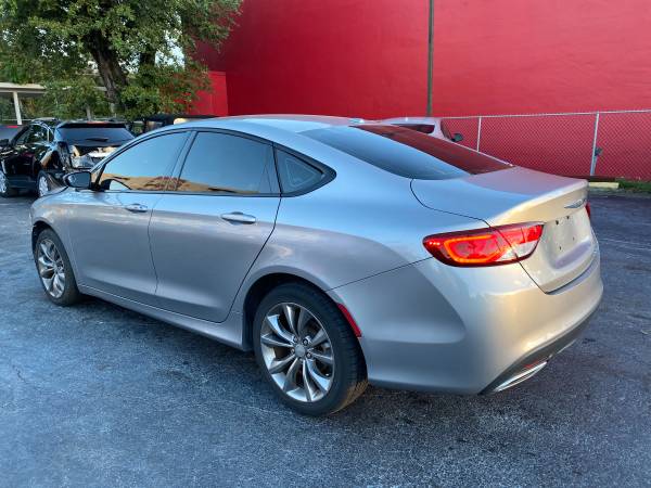 2015 Chrysler 200—-chapista especial——— - cars & trucks - by owner -... for sale in Miami, FL – photo 8