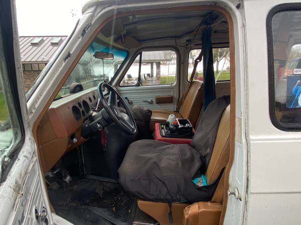 1989 GMC Vandura van, ideal for van life, has bed frame - cars &... for sale in Orondo, WA – photo 8