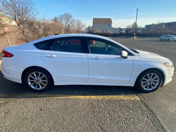 2017 Ford Fusion SE LOW MILES for sale in Howard Beach, NY – photo 5