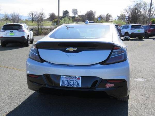 2018 Chevrolet Volt hatchback LT (Silver Ice Metallic) - cars & for sale in Lakeport, CA – photo 8
