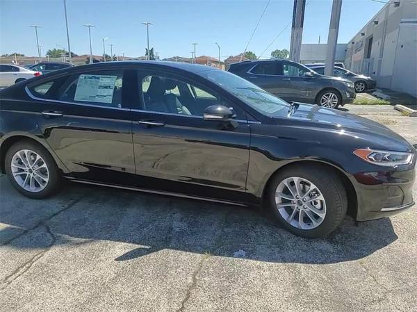 $356/mo 2020 Ford Fusion Hybrid Bad Credit & No Money Down OK - cars... for sale in Winnetka, IL – photo 4