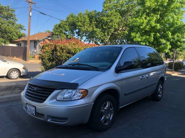 2007 Chrysler Town & Country LX ONE OWNER Clean Title Automatic for sale in Sacramento , CA – photo 3