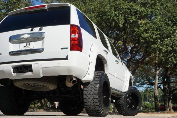 2011 Chevrolet Tahoe *(( Custom Lifted 4WD Z71 * 3rd Row ))* - cars... for sale in Austin, TX – photo 14