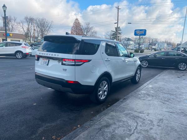 2020 Land Rover Discovery SE - cars & trucks - by dealer - vehicle... for sale in Celina, OH – photo 5