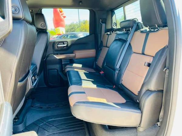 2019 Chevrolet Silverado 1500 Crew Cab - Financing Available! - cars... for sale in Weslaco, TX – photo 24