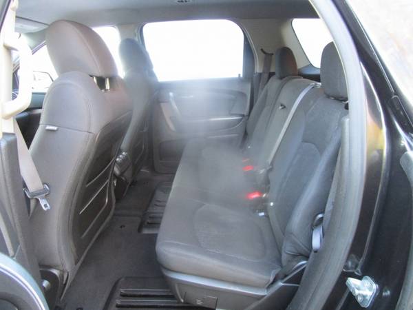 2008 GMC Acadia - NEW TIRES - THIRD ROW SEAT - 8 SEATER - BOSE SOUND for sale in Sacramento , CA – photo 13