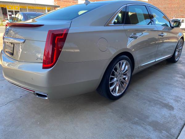 2013 CADILLAC XTS PLATINUM AWD LOADED VERY LOW MILES LIKE NEW - cars... for sale in Erwin, TN – photo 5