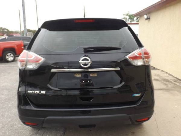 2014 Nissan Rogue FWD 4dr SV with Outboard Front Lap And Shoulder... for sale in Fort Myers, FL – photo 4