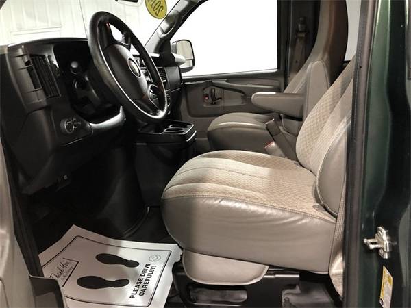 2014 Chevrolet Express Passenger 3500 Ext Wagon LT for sale in Hamler, MI – photo 7