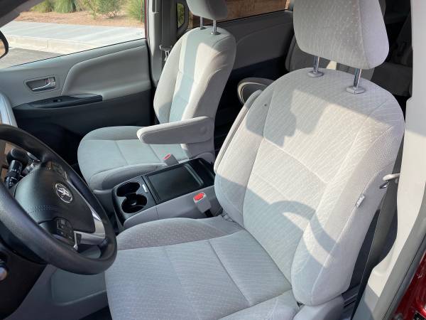 2019 Toyota Sienna LE - cars & trucks - by owner - vehicle... for sale in Albuquerque, NM – photo 15