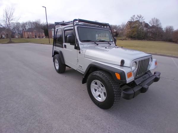 JEEP WRANGLER SE/TJ 2003 4X4 5 SPEED 4 CYL 100603 MILES - cars & for sale in Saint Louis, MO – photo 2