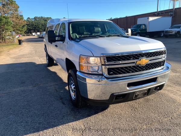 *Chevrolet* *3500HD 4X4 CREW CAB JUST 25k MILES SRW ONE TON - cars &... for sale in FRANKLINTON, RI – photo 4