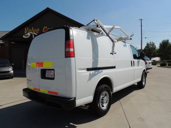 2013 Chevrolet Express 2500 Cargo Work Van! WORK READY CLEAN LIKE NEW! for sale in White House, AR – photo 4