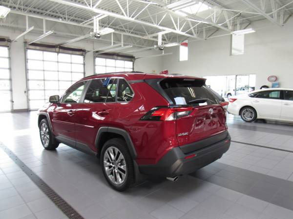2019 Toyota RAV4 XLE Premium for sale in Green Bay, WI – photo 7