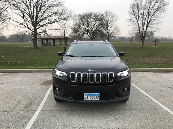2019 Jeep Cherokee - cars & trucks - by owner - vehicle automotive... for sale in Chicago, IL – photo 9