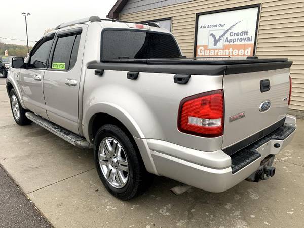 2007 Ford Explorer Sport Trac 4WD 4dr V8 Limited - cars & trucks -... for sale in Chesaning, MI – photo 4