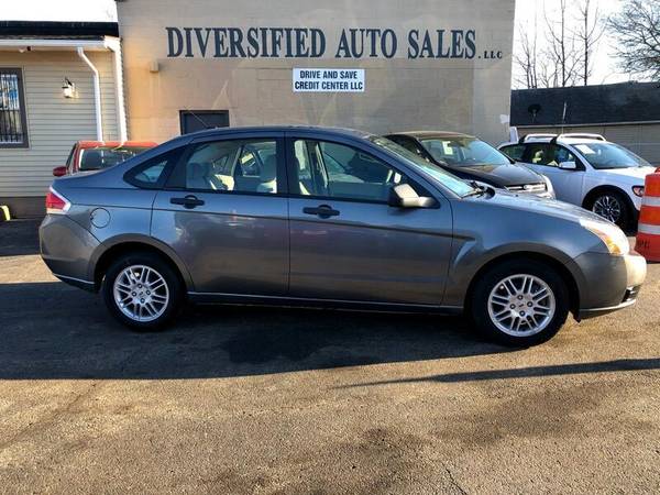 2010 Ford Focus SE Sedan CALL OR TEXT TODAY! - - by for sale in Cleveland, OH – photo 4