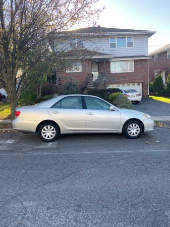 2006 Toyota Camry LE 4dr mint condition in&out Runs and drives... for sale in Palisades Park, NY – photo 6