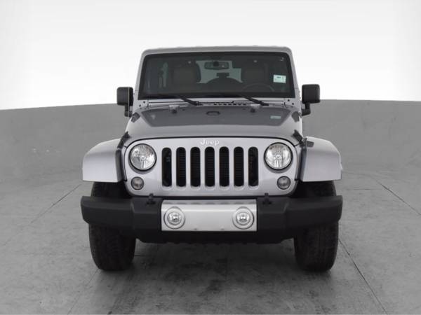 2014 Jeep Wrangler Unlimited Sahara Sport Utility 4D suv Gray - -... for sale in Lansing, MI – photo 17